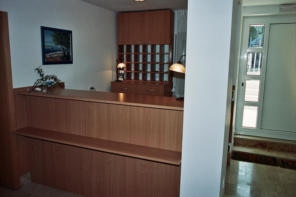 Apartments Petricevic Selce Exterior foto